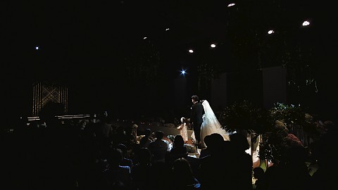 [입장] 사랑은 열린 문